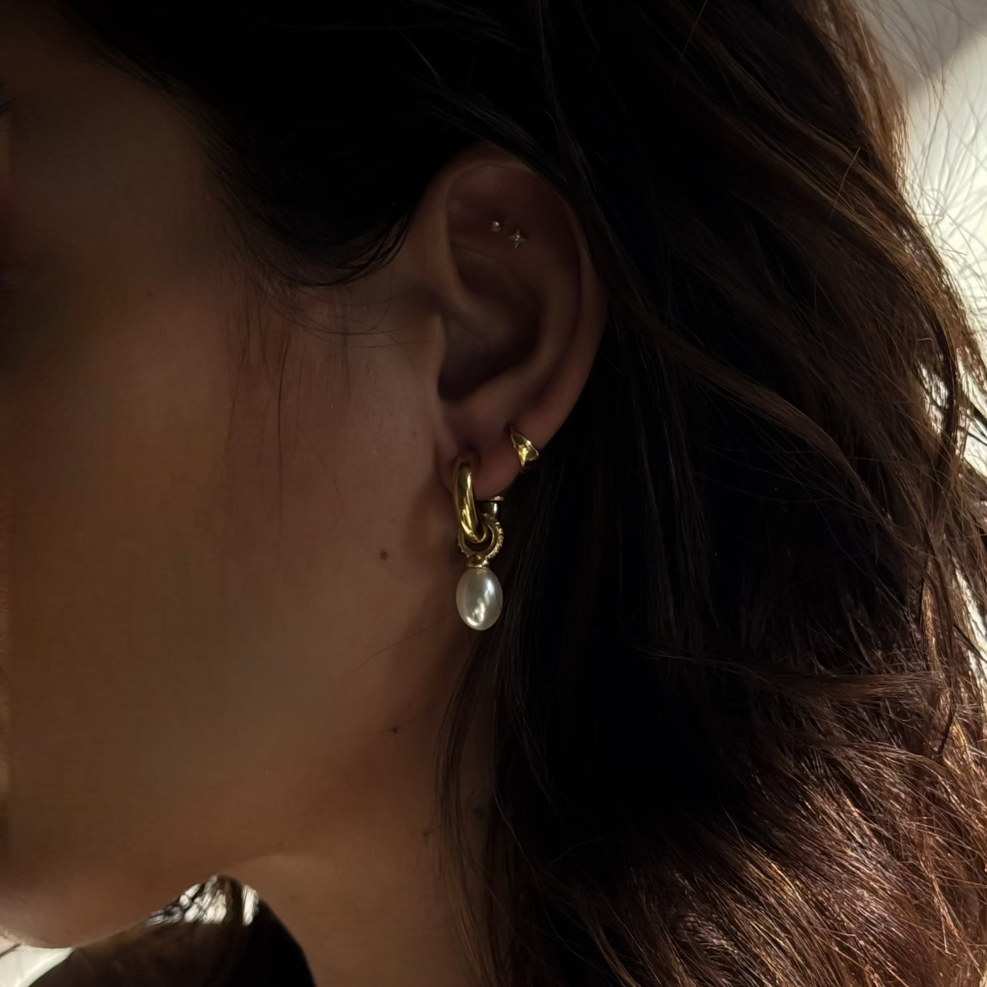 Arlo Pearl Drop Earrings