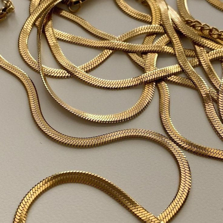 Neve Gold Snake Necklace - Zaya Collective Necklaces