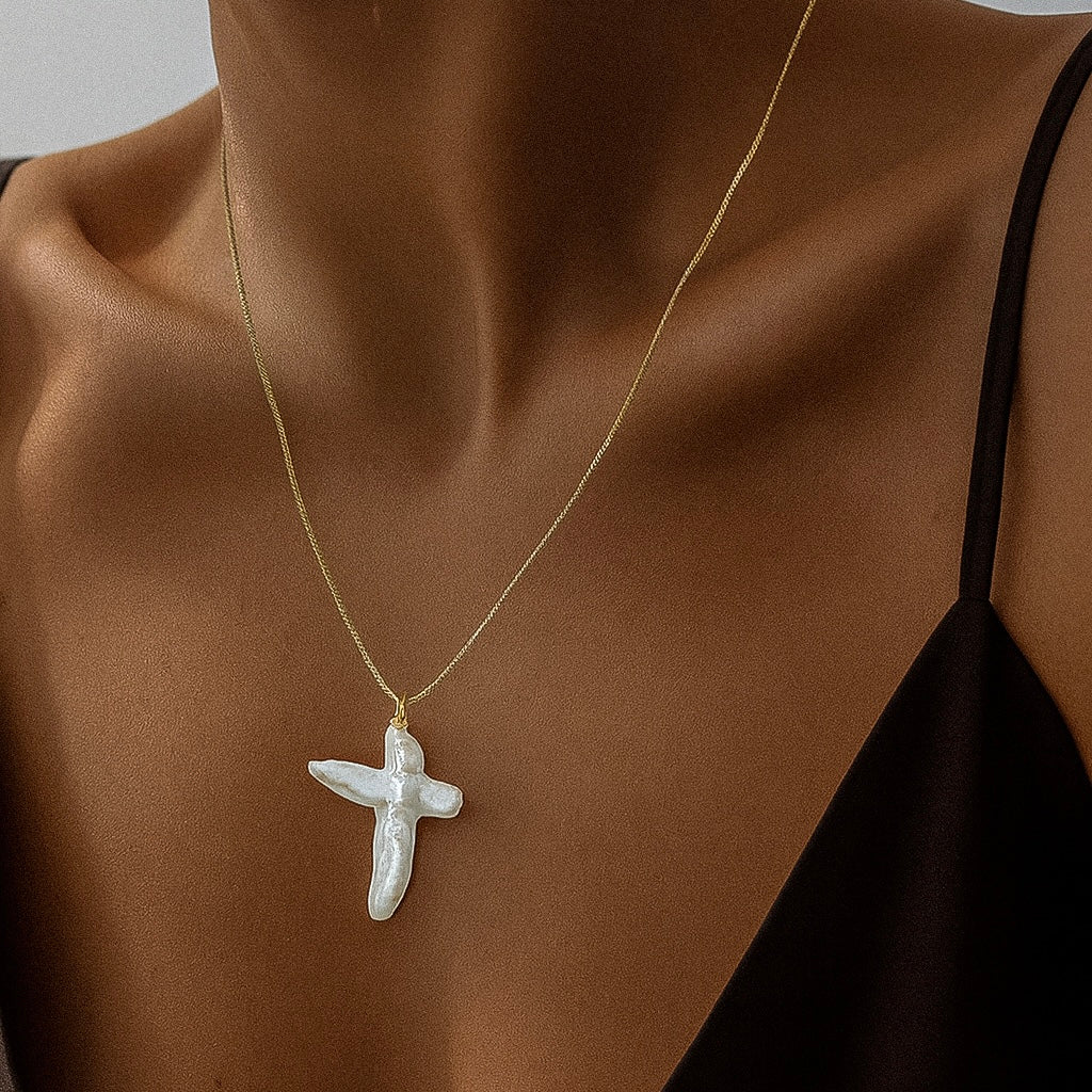 Zaya Collective: Lita Cross Baroque Pearl Gold Necklace 
