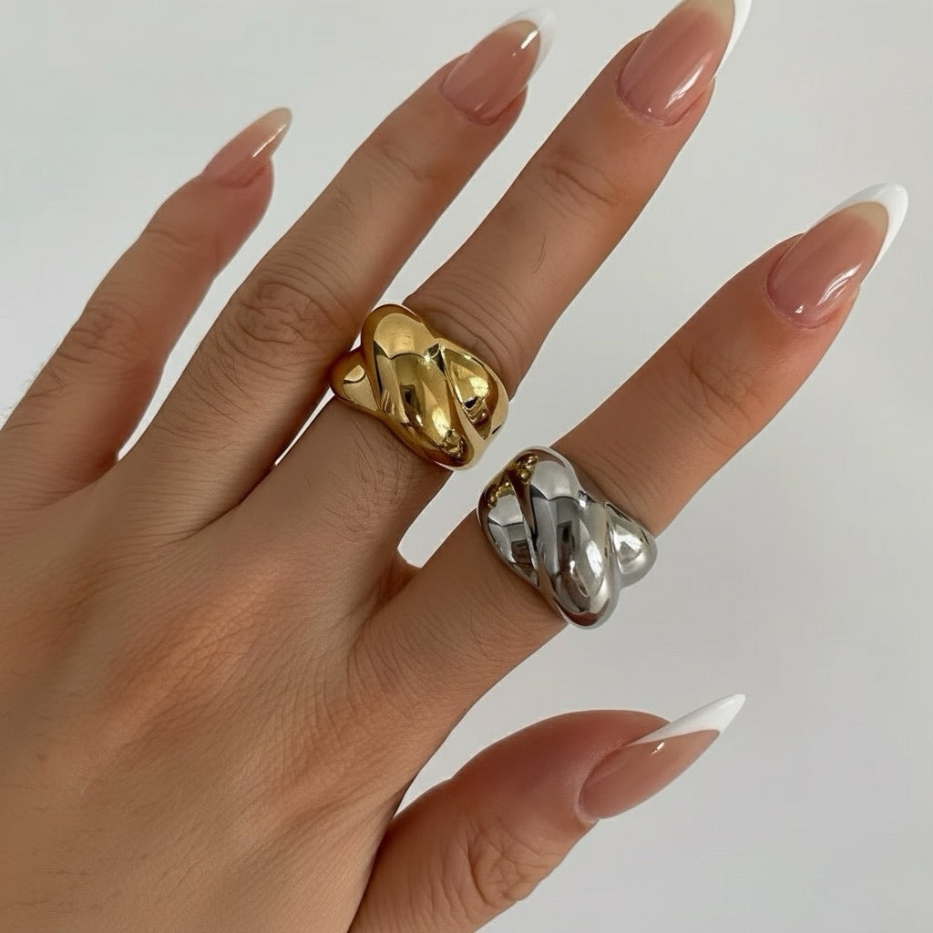 Cartia Cross Ring - Gold