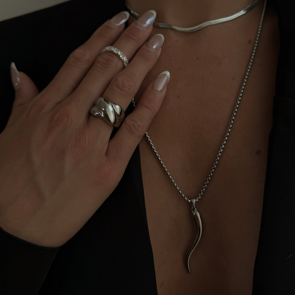 Chilli Snake Chain Necklace - Silver Zaya Collective