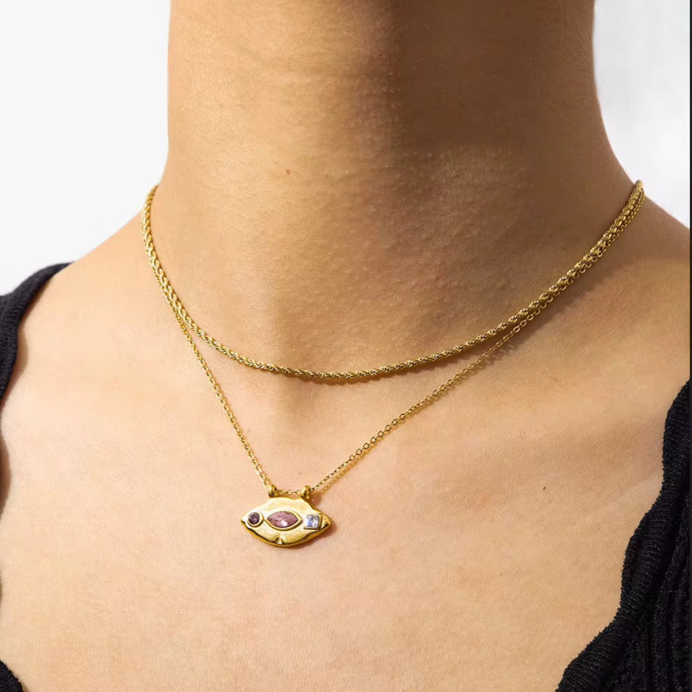 Pierre Necklace