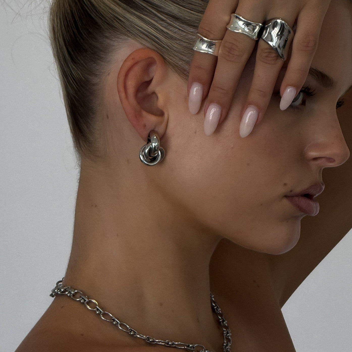 Kyra Knot Earrings - Silver