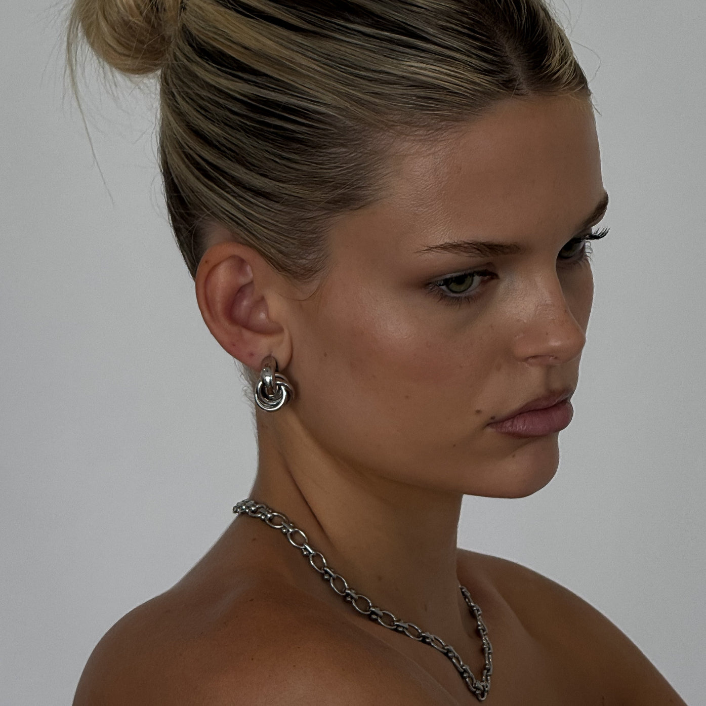 Kyra Knot Earrings - Silver