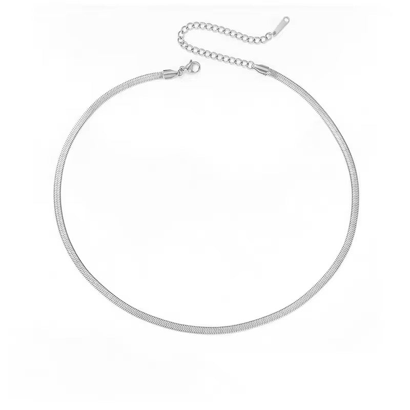 Neve Snake Chain Necklace – Silver Zay Collective