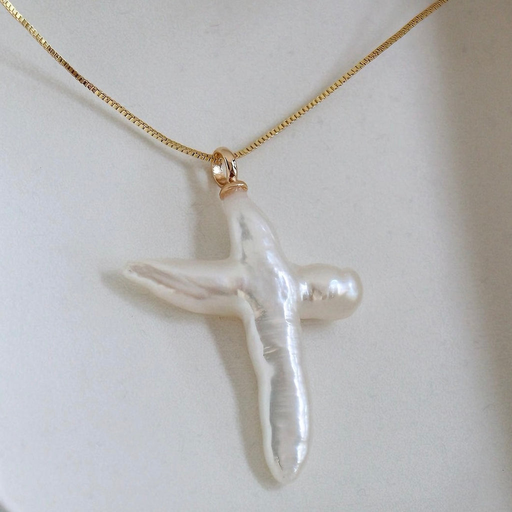 Zaya Collective: Lita Cross Baroque Pearl Gold Necklace 