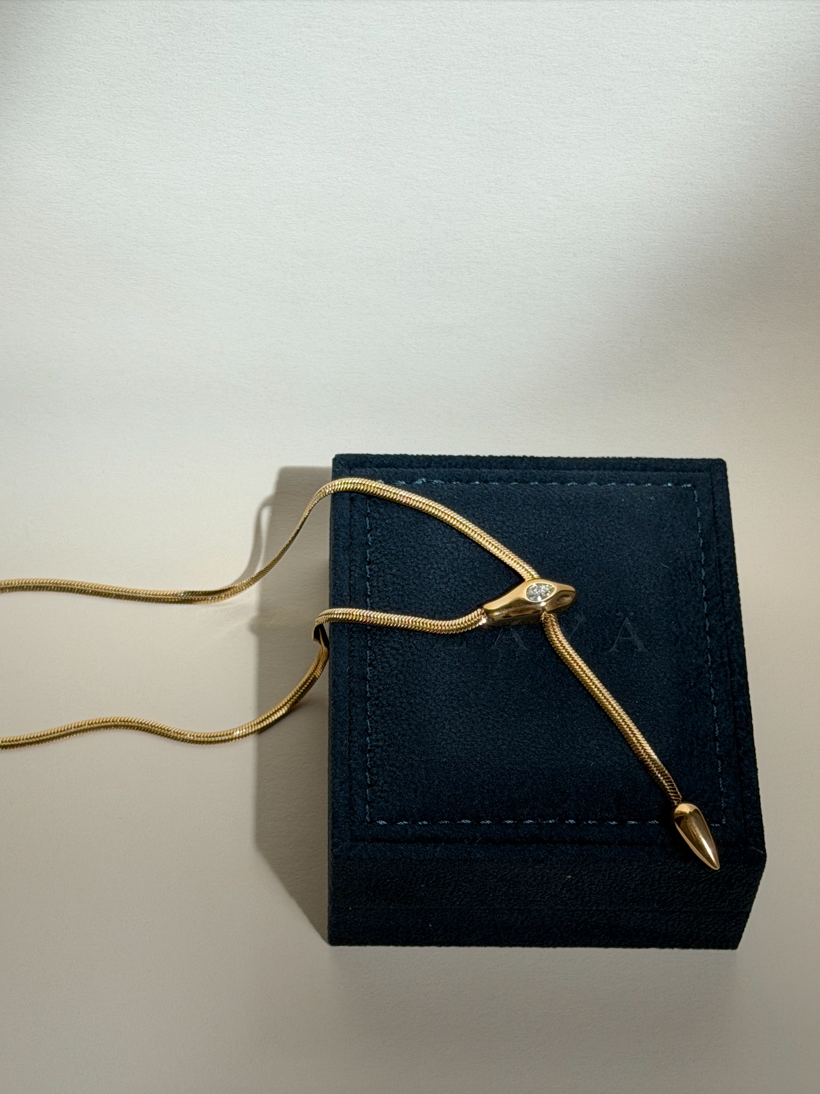 Serpentina Lariat Necklace